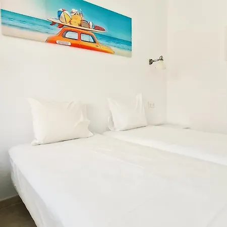 Amazing Cozy Hugo Tauro With Jacuzzi, Pool, Wi-fi