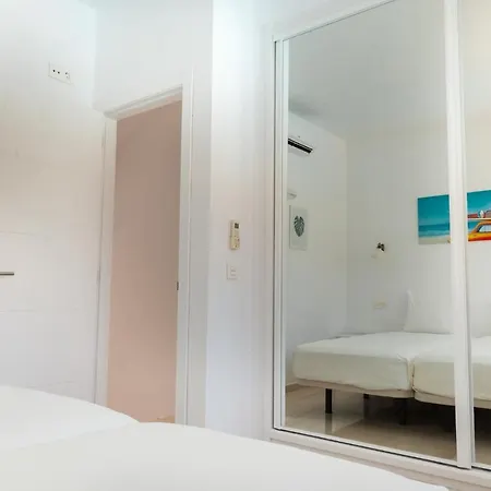 Apartment Amazing Cozy Hugo Tauro With Jacuzzi, Pool, Wi-fi