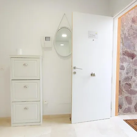 Apartment Amazing Cozy Hugo Tauro With Jacuzzi, Pool, Wi-fi Mogan
