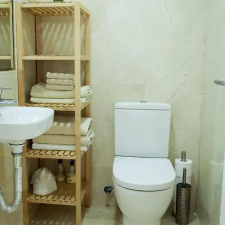 Amazing Cozy Hugo Tauro With Jacuzzi, Pool, Wi-fi