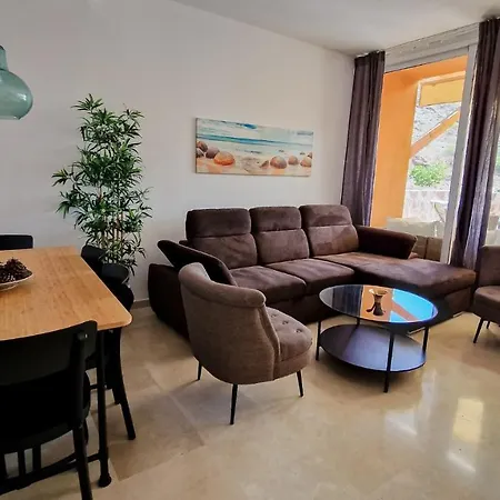 Amazing Cozy Hugo Tauro With Jacuzzi, Pool, Wi-fi Mogan