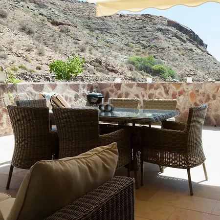 Amazing Cozy Hugo Tauro With Jacuzzi, Pool, Wi-fi Apartment Mogan