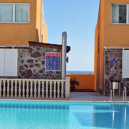 Amazing Cozy Hugo Tauro With Jacuzzi, Pool, Wi-fi Apartment Mogan