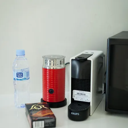 Апартаменты Amazing Cozy Hugo Tauro With Jacuzzi, Pool, Wi-fi *